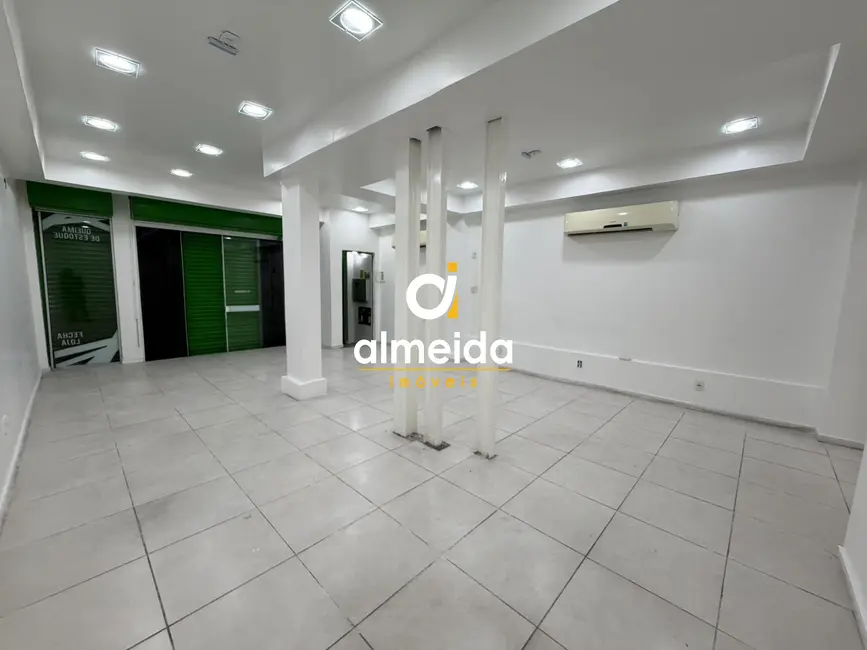 Sala Comercial com 3 quartos para alugar, 155m2 em Centro, Santa Maria - RS - imagem 4 Foto 4 de Sala Comercial com 3 quartos para alugar, 155m2 em Centro, Santa Maria - RS