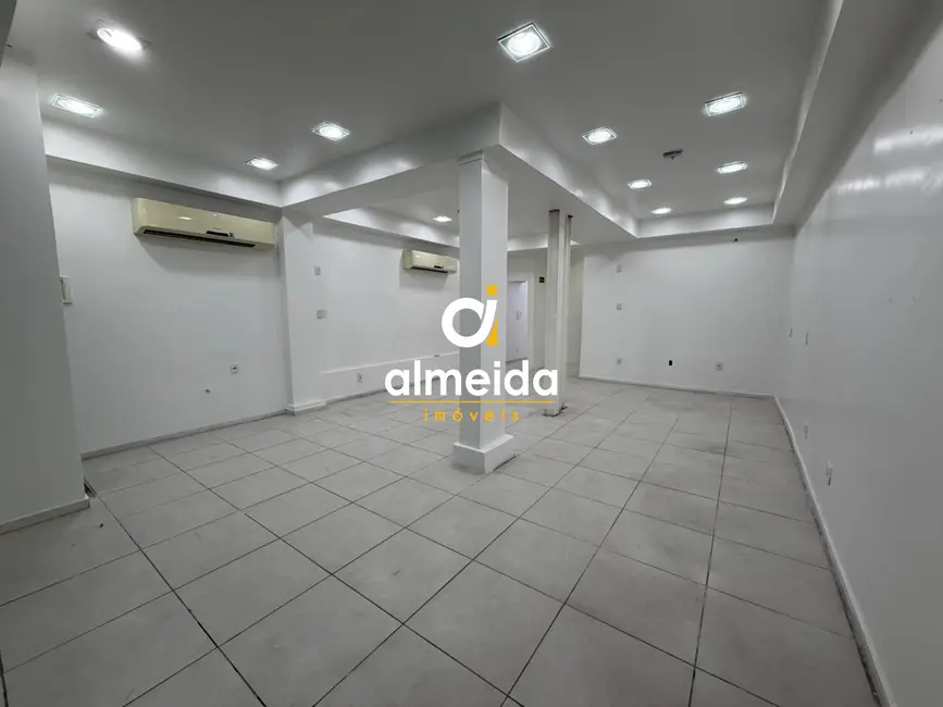 Sala Comercial com 3 quartos para alugar, 155m2 em Centro, Santa Maria - RS - imagem 3 Foto 3 de Sala Comercial com 3 quartos para alugar, 155m2 em Centro, Santa Maria - RS