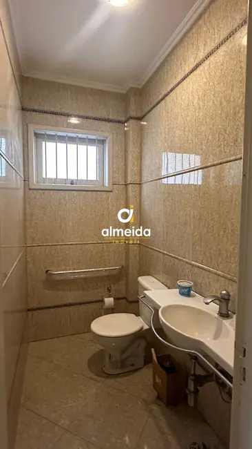 Foto 5 de Loja com 3 quartos para alugar, 250m2 em Duque de Caxias, Santa Maria - RS