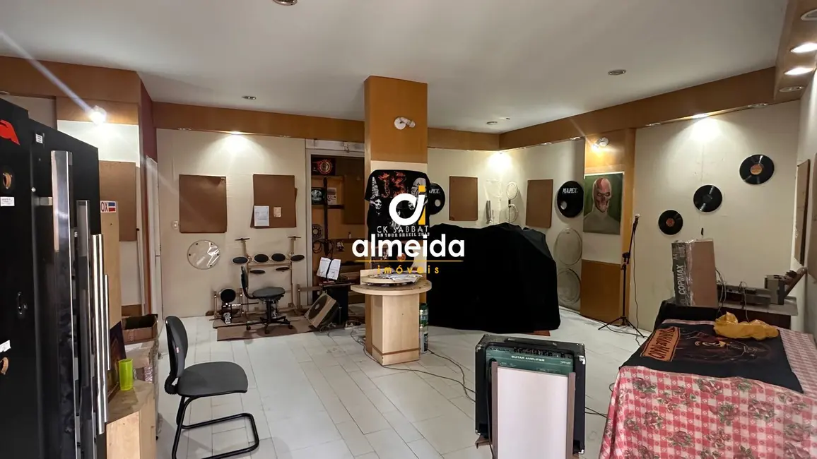 Foto 7 de Loja com 3 quartos para alugar, 250m2 em Duque de Caxias, Santa Maria - RS