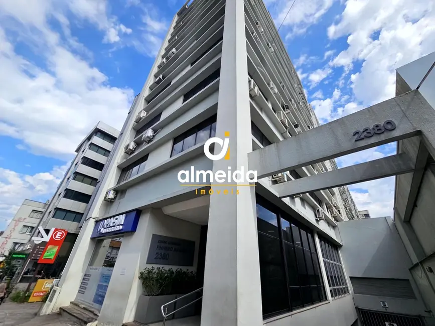 Foto 1 de Sala Comercial com 2 quartos à venda, 155m2 em Centro, Santa Maria - RS