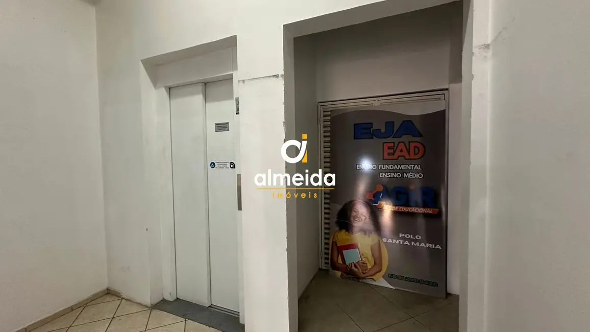 Foto 6 de Sala Comercial com 11 quartos à venda, 430m2 em Bonfim, Santa Maria - RS