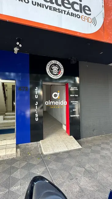Foto 2 de Sala Comercial com 11 quartos à venda, 430m2 em Bonfim, Santa Maria - RS