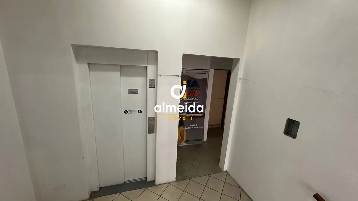 Foto 5 de Sala Comercial com 11 quartos à venda, 430m2 em Bonfim, Santa Maria - RS