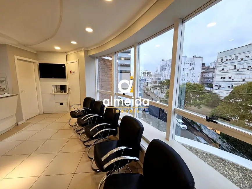 Sala Comercial com 3 quartos para alugar, 136m2 em Centro, Santa Maria - RS - imagem 6 Foto 6 de Sala Comercial com 3 quartos para alugar, 136m2 em Centro, Santa Maria - RS