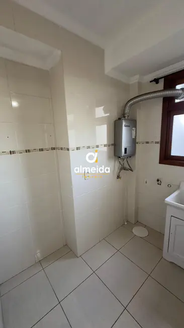 Foto 8 de Apartamento com 3 quartos à venda, 131m2 em Camobi, Santa Maria - RS