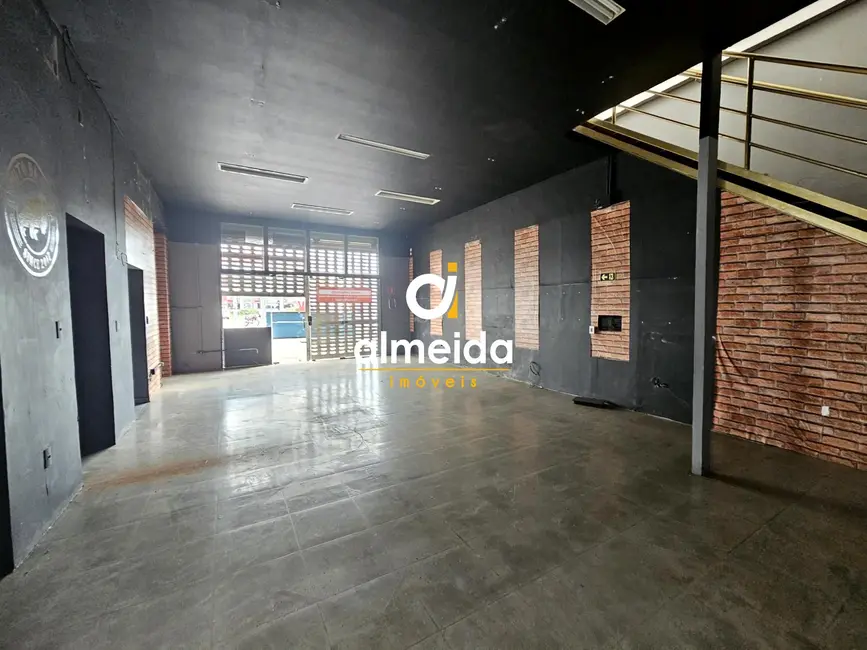 Sala Comercial com 4 quartos para alugar, 115m2 em Nossa Senhora das Dores, Santa Maria - RS - imagem 4 Foto 4 de Sala Comercial com 4 quartos para alugar, 115m2 em Nossa Senhora das Dores, Santa Maria - RS