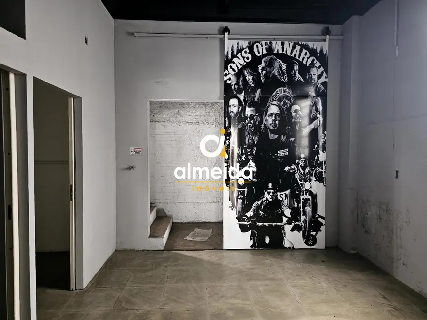 Sala Comercial com 4 quartos para alugar, 115m2 em Nossa Senhora das Dores, Santa Maria - RS - imagem 8 Foto 8 de Sala Comercial com 4 quartos para alugar, 115m2 em Nossa Senhora das Dores, Santa Maria - RS