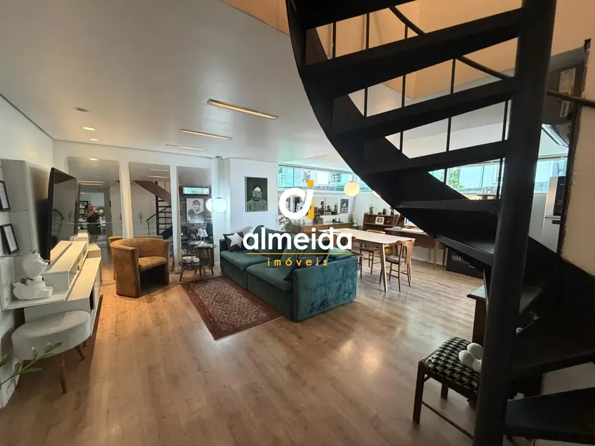 Foto 9 de Apartamento com 3 quartos à venda, 115m2 em Nossa Senhora de Lourdes, Santa Maria - RS