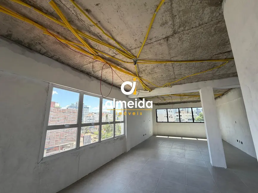 Foto 8 de Sala Comercial com 1 quarto à venda, 63m2 em Nonoai, Santa Maria - RS