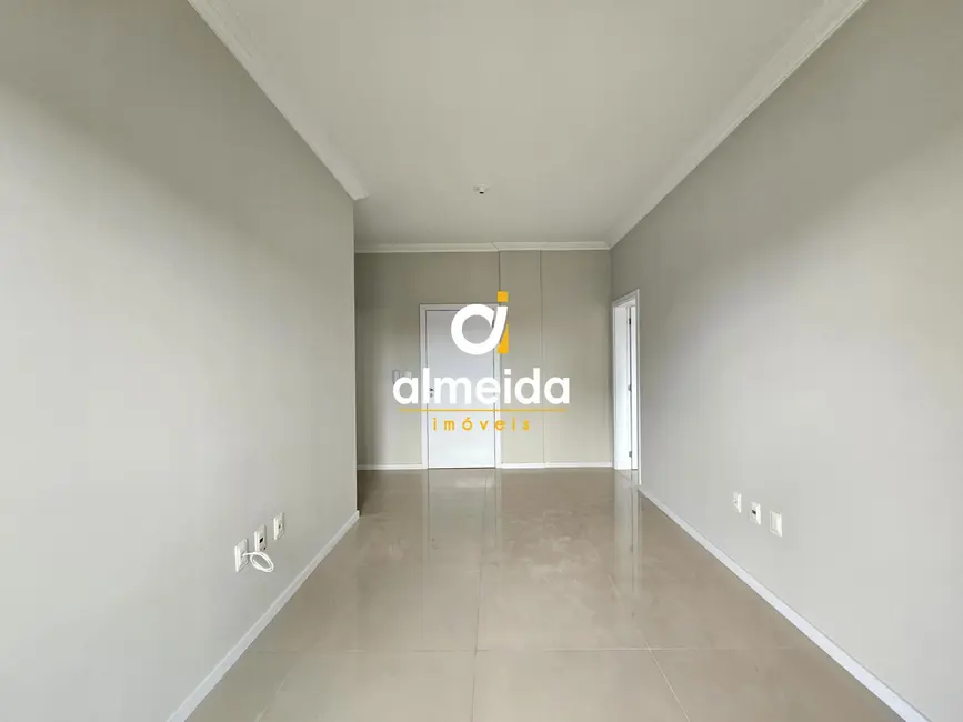 Foto 5 de Apartamento com 2 quartos à venda, 82m2 em Camobi, Santa Maria - RS