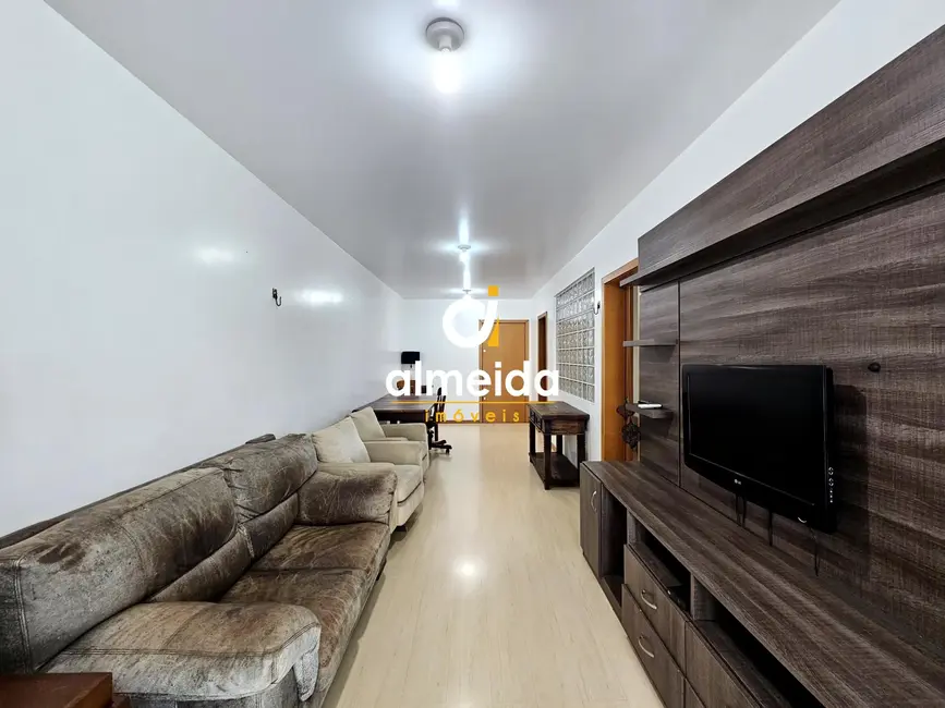 Foto 6 de Apartamento com 2 quartos à venda, 87m2 em Nossa Senhora de Fátima, Santa Maria - RS