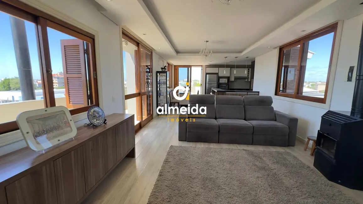 Foto 7 de Cobertura com 4 quartos à venda, 295m2 em Camobi, Santa Maria - RS