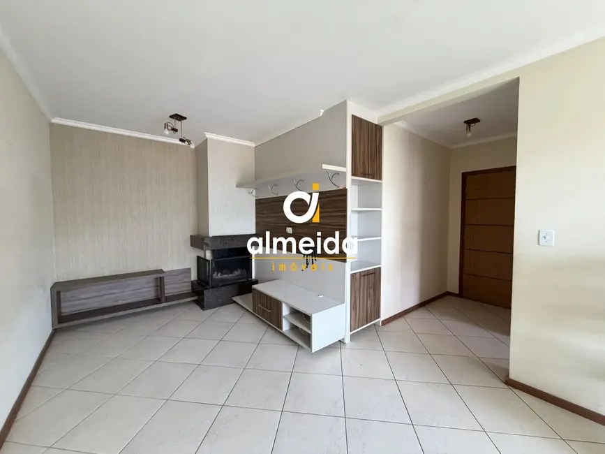 Apartamento com 2 quartos para alugar, 65m2 em Nossa Senhora de Lourdes, Santa Maria - RS - imagem 7 Foto 7 de Apartamento com 2 quartos para alugar, 65m2 em Nossa Senhora de Lourdes, Santa Maria - RS