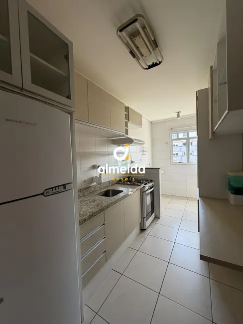 Apartamento com 2 quartos para alugar, 65m2 em Nossa Senhora de Lourdes, Santa Maria - RS - imagem 8 Foto 8 de Apartamento com 2 quartos para alugar, 65m2 em Nossa Senhora de Lourdes, Santa Maria - RS