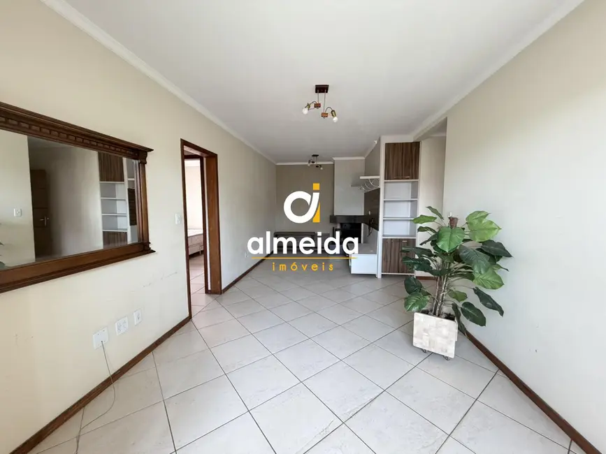 Apartamento com 2 quartos para alugar, 65m2 em Nossa Senhora de Lourdes, Santa Maria - RS - imagem 5 Foto 5 de Apartamento com 2 quartos para alugar, 65m2 em Nossa Senhora de Lourdes, Santa Maria - RS
