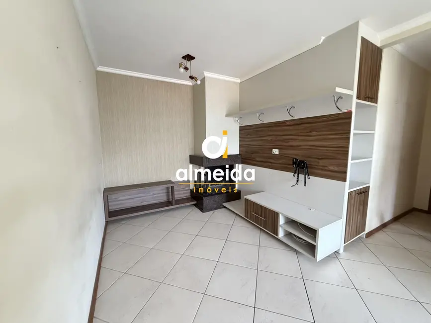 Apartamento com 2 quartos para alugar, 65m2 em Nossa Senhora de Lourdes, Santa Maria - RS - imagem 6 Foto 6 de Apartamento com 2 quartos para alugar, 65m2 em Nossa Senhora de Lourdes, Santa Maria - RS