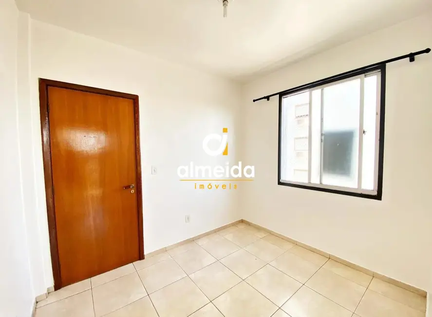 Foto 4 de Apartamento com 3 quartos à venda, 90m2 em Centro, Santa Maria - RS
