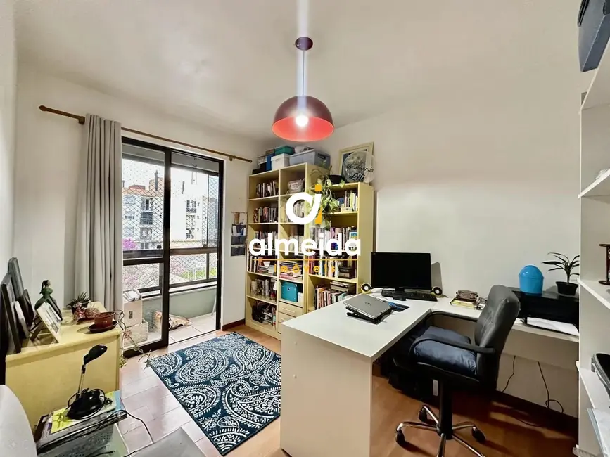 Apartamento com 3 quartos à venda, 89m2 em Nossa Senhora de Fátima, Santa Maria - RS - imagem 5 Foto 5 de Apartamento com 3 quartos à venda, 89m2 em Nossa Senhora de Fátima, Santa Maria - RS