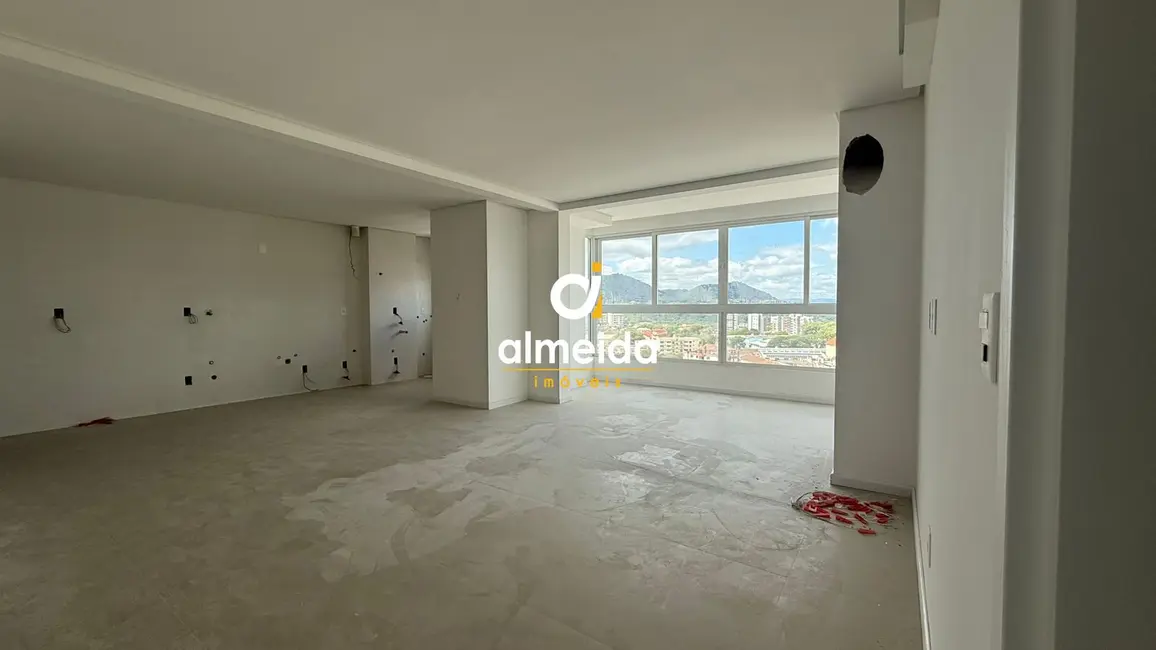 Foto 3 de Apartamento com 3 quartos à venda, 142m2 em Nossa Senhora das Dores, Santa Maria - RS