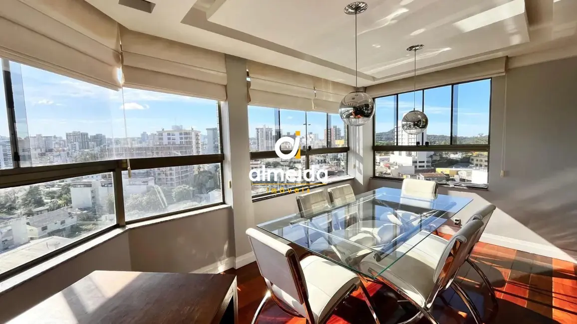 Foto 7 de Apartamento com 4 quartos à venda, 366m2 em Nossa Senhora Medianeira, Santa Maria - RS