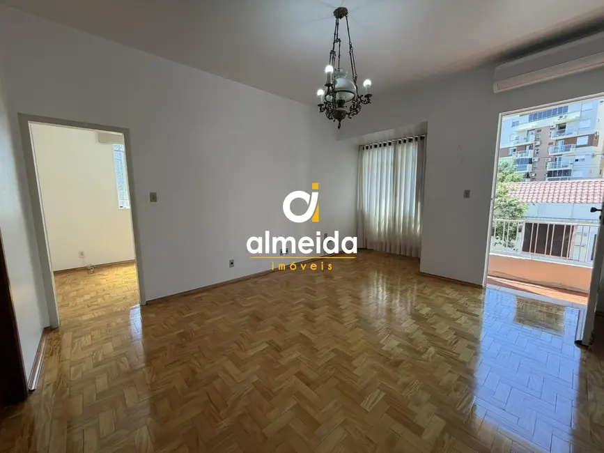 Foto 3 de Apartamento com 4 quartos para alugar, 135m2 em Centro, Santa Maria - RS