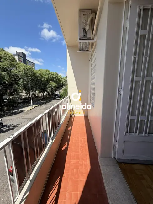 Foto 5 de Apartamento com 4 quartos para alugar, 135m2 em Centro, Santa Maria - RS
