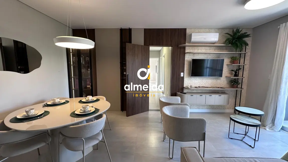 Foto 8 de Apartamento com 3 quartos à venda, 82m2 em Duque de Caxias, Santa Maria - RS