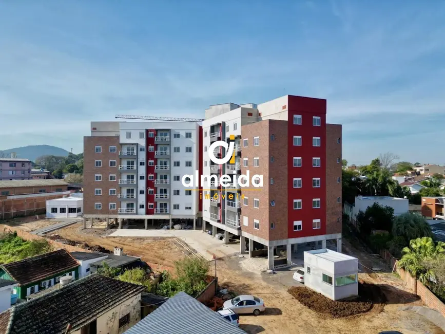 Foto 1 de Apartamento com 2 quartos à venda, 68m2 em Duque de Caxias, Santa Maria - RS