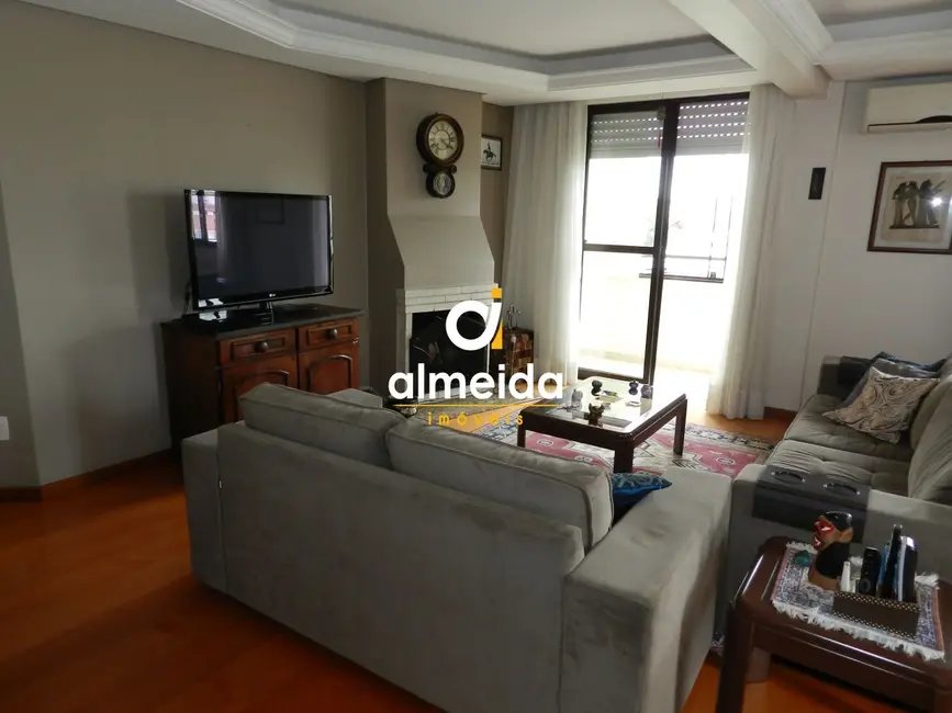 Foto 3 de Apartamento com 3 quartos à venda, 102m2 em Centro, Santa Maria - RS