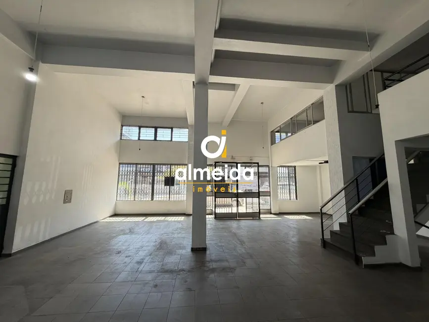 Foto 7 de Loja com 5 quartos à venda, 739m2 em Nossa Senhora de Fátima, Santa Maria - RS