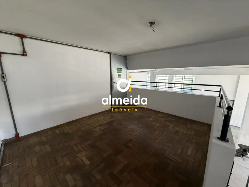 Foto 8 de Loja com 5 quartos à venda, 739m2 em Nossa Senhora de Fátima, Santa Maria - RS