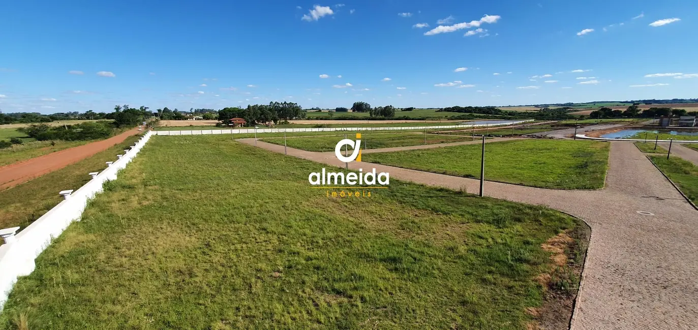 Foto 5 de Terreno / Lote à venda, 600m2 em Santa Maria - RS