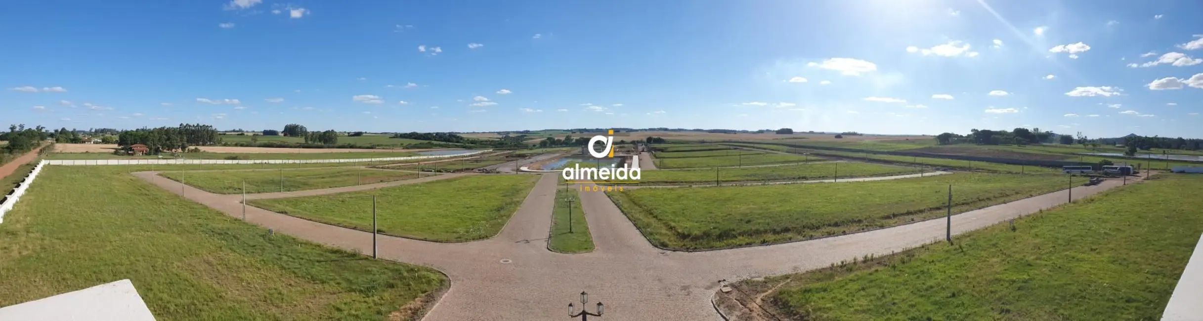 Foto 2 de Terreno / Lote à venda, 600m2 em Santa Maria - RS