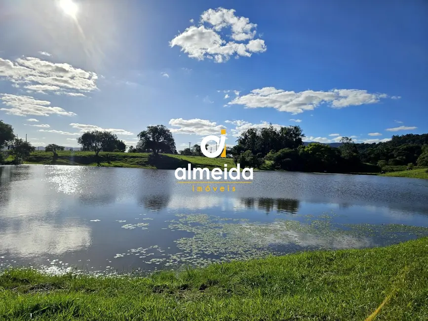 Foto 8 de Chácara com 3 quartos à venda, 220m2 em Santa Maria - RS