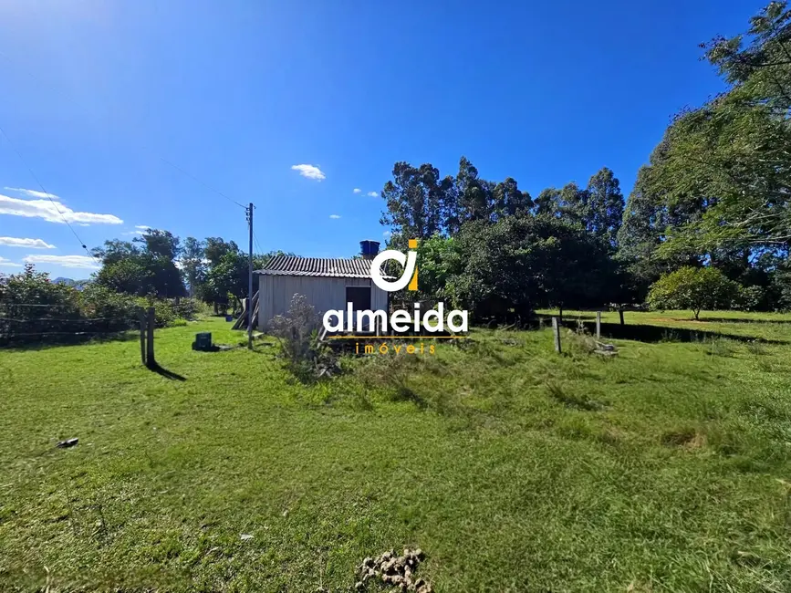Foto 9 de Chácara com 1 quarto à venda, 10000m2 em Santa Maria - RS
