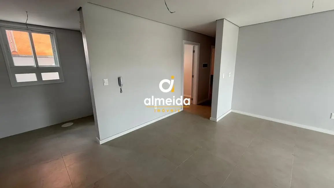Foto 8 de Apartamento com 2 quartos à venda, 66m2 em São José, Santa Maria - RS