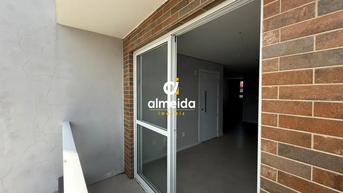 Foto 4 de Apartamento com 2 quartos à venda, 66m2 em São José, Santa Maria - RS