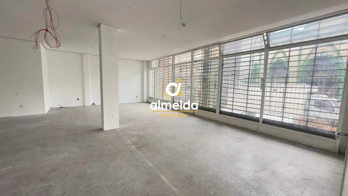 Foto 3 de Sala Comercial com 1 quarto para alugar, 98m2 em Centro, Santa Maria - RS
