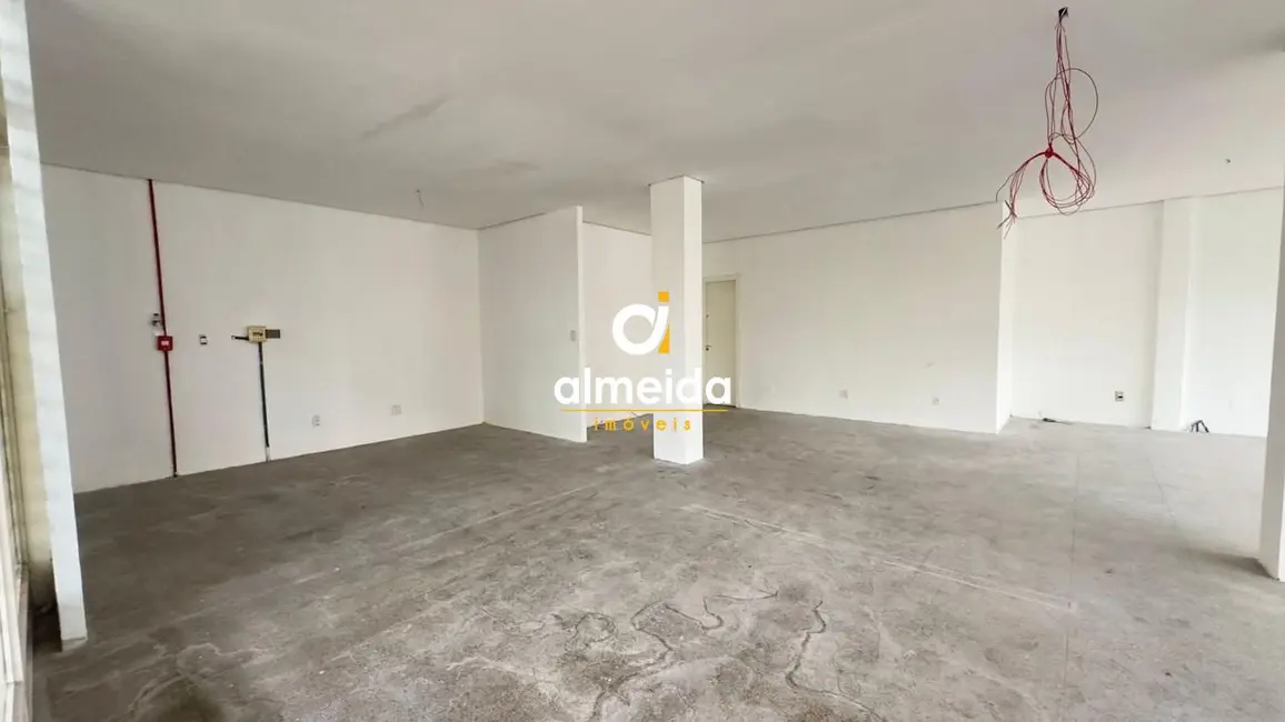 Foto 5 de Sala Comercial com 1 quarto para alugar, 98m2 em Centro, Santa Maria - RS