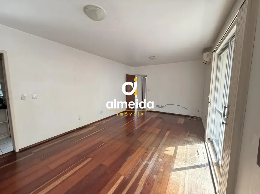 Foto 4 de Apartamento com 2 quartos à venda, 96m2 em Centro, Santa Maria - RS