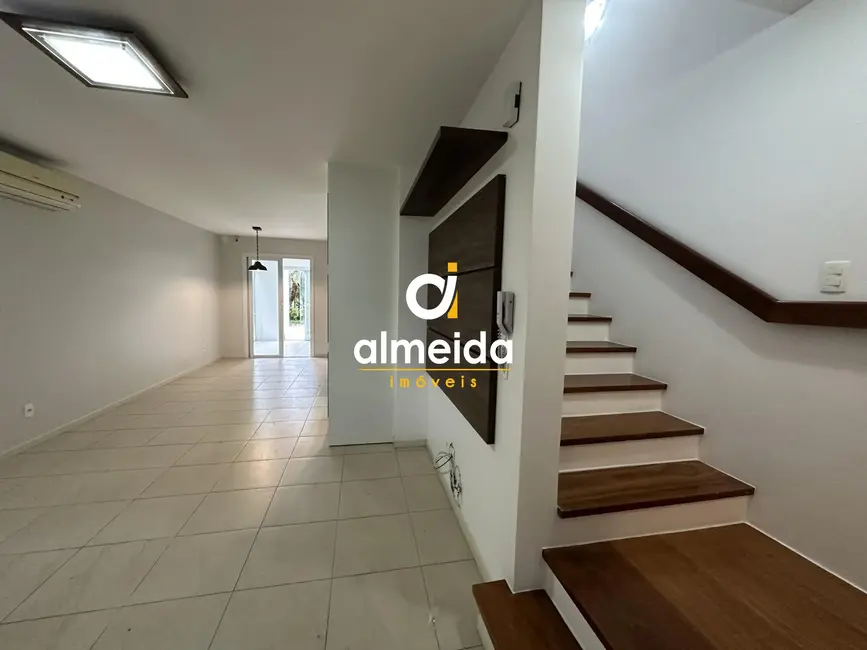 Foto 7 de Casa de Condomínio com 3 quartos à venda, 138m2 em São José, Santa Maria - RS