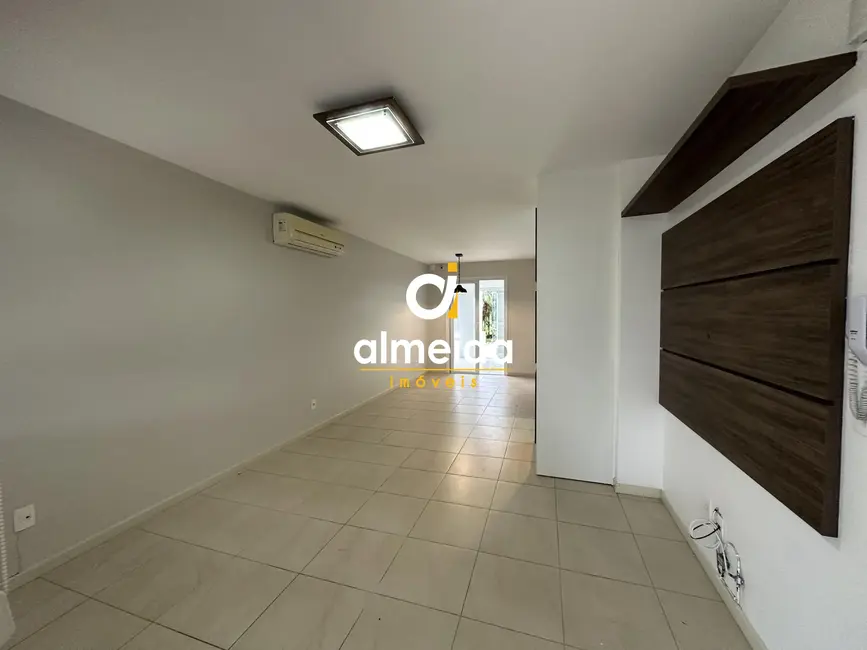 Foto 5 de Casa de Condomínio com 3 quartos à venda, 138m2 em São José, Santa Maria - RS