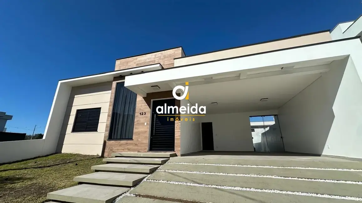 Foto 1 de Casa de Condomínio com 3 quartos à venda, 193m2 em Camobi, Santa Maria - RS