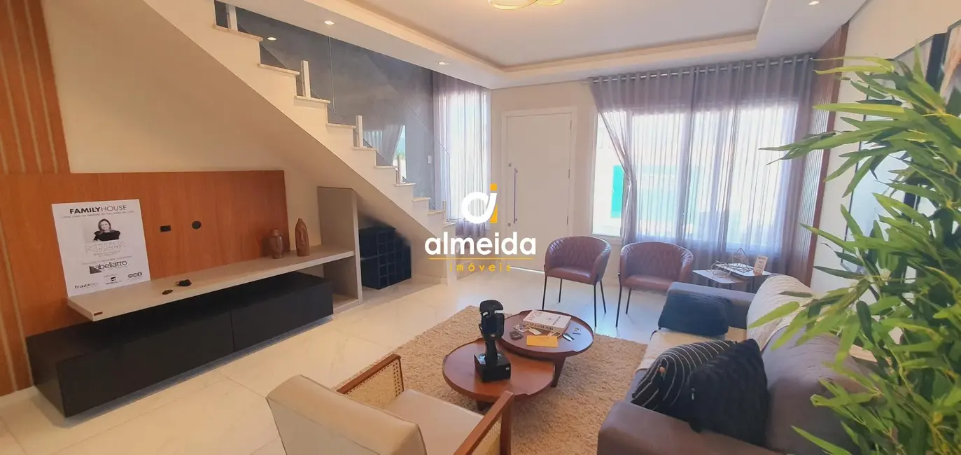 Foto 4 de Casa de Condomínio com 3 quartos à venda, 165m2 em Camobi, Santa Maria - RS