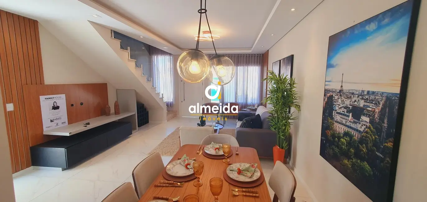 Foto 2 de Casa de Condomínio com 3 quartos à venda, 165m2 em Camobi, Santa Maria - RS
