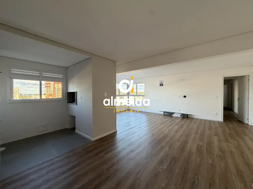 Foto 6 de Apartamento com 3 quartos à venda, 142m2 em Nossa Senhora das Dores, Santa Maria - RS