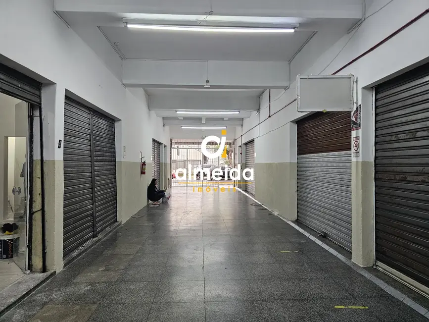 Apartamento com 3 quartos para alugar, 106m2 em Centro, Santa Maria - RS - imagem 2 Foto 2 de Apartamento com 3 quartos para alugar, 106m2 em Centro, Santa Maria - RS