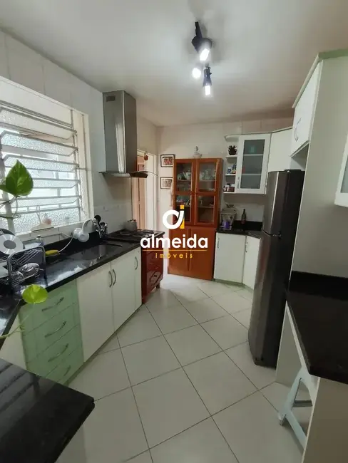 Foto 6 de Apartamento com 3 quartos à venda, 120m2 em Menino Jesus, Santa Maria - RS