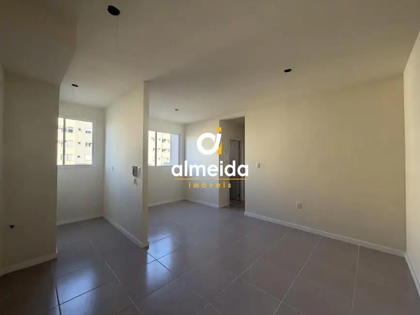Foto 1 de Apartamento com 2 quartos à venda, 49m2 em Patronato, Santa Maria - RS
